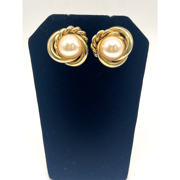 Vintage Faux Pearl 1980s Gold Tone Earrings - Picture 1 of 3